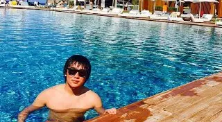 Где отдыхают казахстанские звезды летом