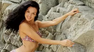 Казахстанка заняла второе место на конкурсе красоты в Крыму