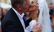 Появились фото и видео со свадьбы Татьяны Навки и пресс-секретаря Путина