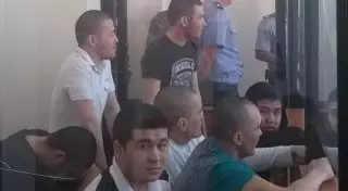 За пропаганду терроризма через WhatsApp осудили 8 человек в Актобе