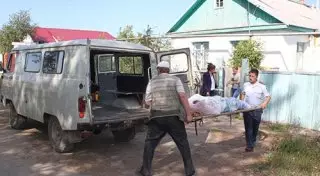 Мать довела тяжелобольного сына до истощения в Костанайской области