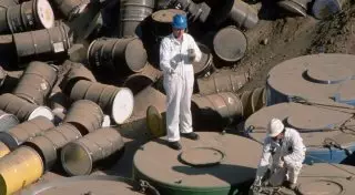 Завод по утилизации опасных отходов могут построить в Атырау