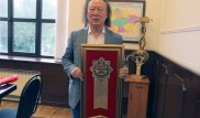 Солист "Дос-Мукасан" награжден премией "Общественное признание"