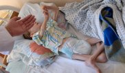 На мать истощенного ребенка из Костанайской области завели уголовное дело