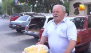 Двойник Якубовича говорит по-казахски и торгует кукурузой в Шымкенте