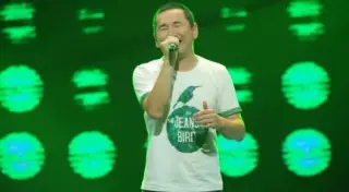 Казах покорил жюри китайского "Голоса"