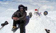 Алматинский священник покорил одну из высочайших вершин Центральной Азии