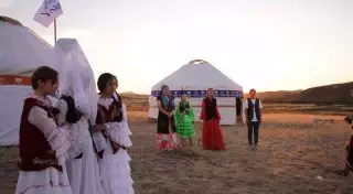 На фестивале "Хан Қорық" в Улытау показали национальные традиции