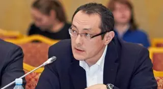 Падение курса тенге не было случайным - эксперт Halyk Finance