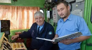 Машинист поезда предотвратил чрезвычайное происшествие в Костанайской области