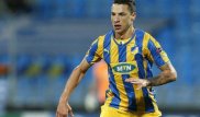 Футболист АПОЭЛа разбил стенку из-за проигрыша "Астане"