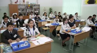 Жители "сонного" села Калачи возмущены закрытием единственной школы