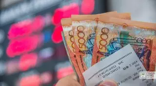 Обменники Шымкента установили курс доллара на покупку в 210 тенге