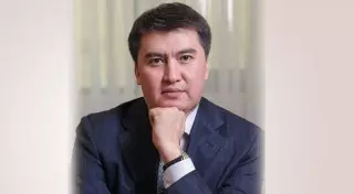 Новый аким Шымкента "освободил" прокуроров от школы