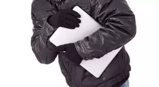 Продюсера продолжения фильма "Путь лидера" обокрали в Караганде