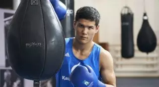 Трое казахстанских боксеров пробились в четвертьфинал чемпионата Азии