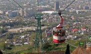 Старые кабинки канатной дороги на Коктобе превратили в ресторан