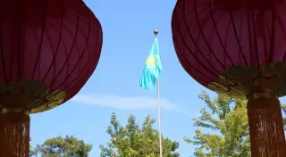 Назарбаев заговорил на китайском