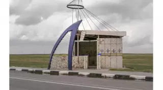 Автобусные остановки Казахстана вошли в альбом канадского фотографа