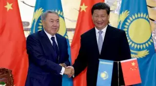 Частоту встреч лидеров Казахстана и Китая проанализировал политолог