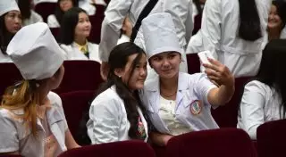 Спрос на медицинское образование в Казахстане вырос в два раза