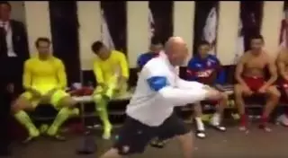 Сборная Чехии бурно отпраздновала победу над Казахстаном в раздевалке