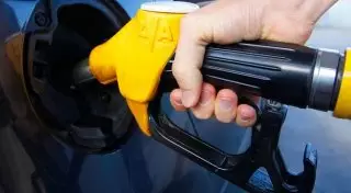 Цены на бензин в Алматы: От 127 до 130 тенге за литр АИ-92/93