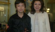17-летнего скрипача называют "казахстанским Паганини"