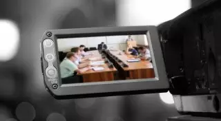 Онлайн-трансляции заседаний станут обязательными для госорганов в РК