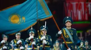 Казахстанский военный оркестр "взорвал" Красную площадь в Москве