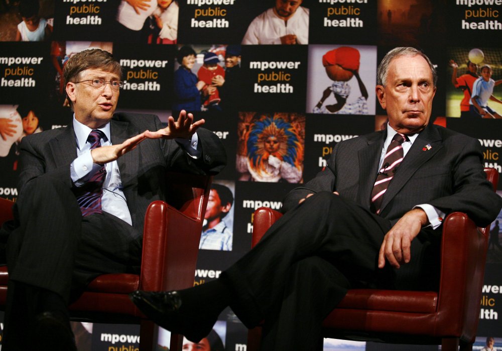 Билл Гейтс и Макл Блумберг. Фото © REUTERS