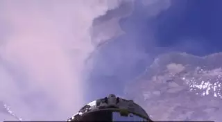 Космонавт Аимбетов опубликовал видео песчаной бури на Ближнем Востоке