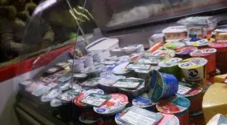 Казахстан ввел ограничение на ввоз молочных и мясных продуктов из РФ и Кыргызстана