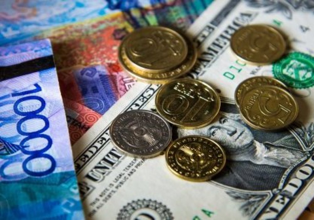 Курс доллара на утренней сессии составил 273,55 тенге