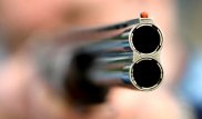 Двое мужчин расстреляли из ружей группу студентов и школьников в Байконуре