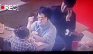 Карманник в KFC в Астане попал в объективы камер