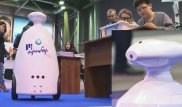 Робот ходит на занятия вместо карагандинского школьника