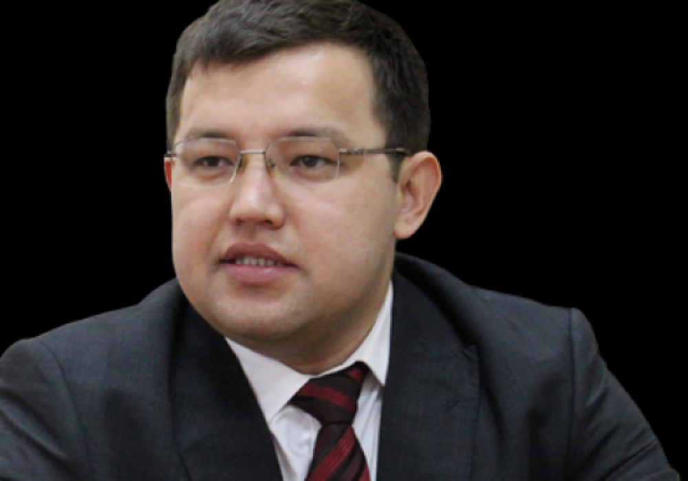 Худайбергенов обменял накопления при курсе доллара в 198 тенге