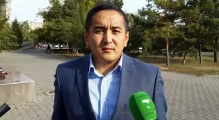 Отец Туракельдиева увольняется из канцелярии премьер-министра