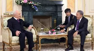 Назарбаев встретился с экс-президентом Израиля Шимоном Пересом