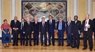 Назарбаев встретился с членами "Совета мудрецов"