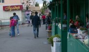 Сенаторы заступились за бабушек-торговок