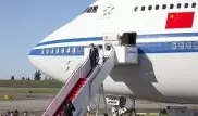 Лидер Китая прилетел в США на обычном самолете