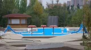 Бассейн с подогревом в парке Астаны откроется в 2016 году