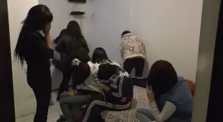 Притон путан над автомойкой раскрыли полицейские Алматы