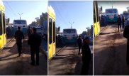Водителя застрявшего на трамвайных путях автобуса оштрафовали в Алматы
