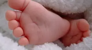 Двухмесячного младенца пытались продать в Жанаозене