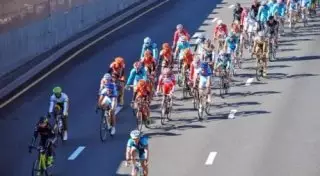 Проезд по проспекту Аль-Фараби в Алматы будет закрыт в воскресенье