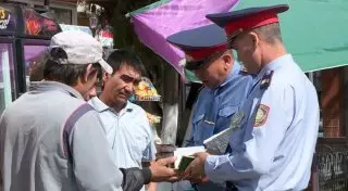 Почти 2 тысячи нелегалов выдворены из Казахстана