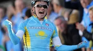 Гонщик "Астаны" Алексей Луценко второй раз подряд выиграл "Тур Алматы"